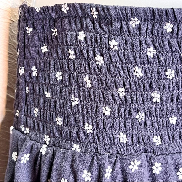 American Eagle High Waist Tiered Ruffle Black Floral Mini Skort Womens S - Picture 7 of 7